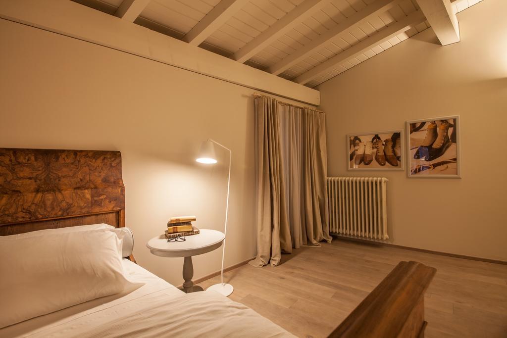 B&B Antico Brolo Gardone Riviera Exterior photo