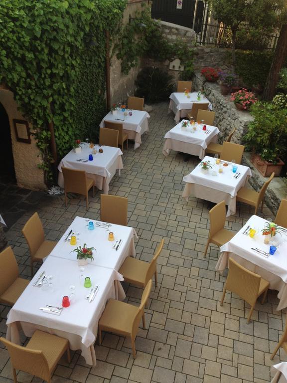 B&B Antico Brolo Gardone Riviera Exterior photo