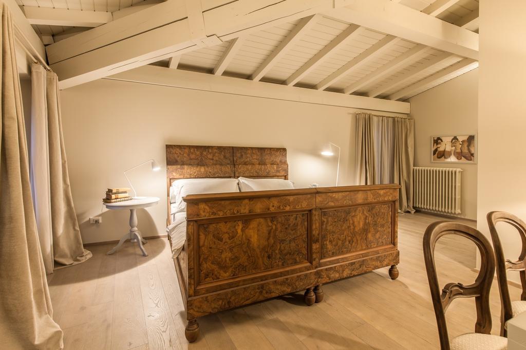 B&B Antico Brolo Gardone Riviera Exterior photo